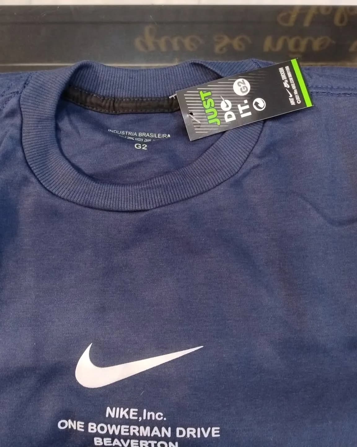 Camiseta Nike Inc.